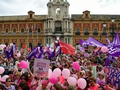 Thousands protest breast cancer screening scandal in Spain